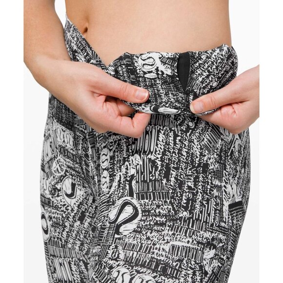 Lululemon Wunder Train High-Rise Tear It Up Alpine White Black Logo Tight Sz 2 - Picture 6 of 9